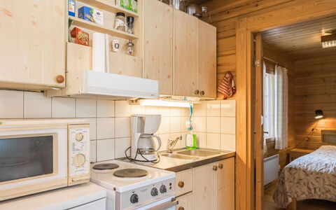 Suopursu: Voie Navigable, Banque, Cours D'Eau, Lac, Chalet, Forêt, Canal, Réservoir, Cabane En Rondins