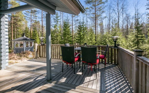 Kiimalammi: Bois, Porche, Plate-Forme, Domicile, Dur, Planche, Chalet, Mobilier De Jardin, Ombre, Parquet