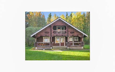 Karhunluola: Herbe, Maison, Chalet, Lot Terre, Domicile, Biens, Pelouse, Siding, Ferme, Porche