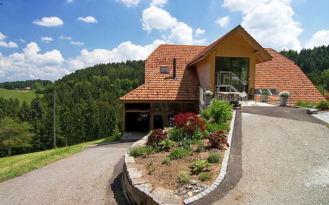 Egggraben: Propriété, Maison, Domicile, Immobilier, Bâtiment, Chalet, Ciel, Zone Résidentielle, Architecture, Arbre