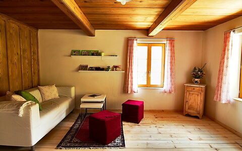 Egggraben: Plafond, Pièce, Design Intérieur, Bâtiment, Propriété, Meubles, Faisceau, Maison, Sol, Bois