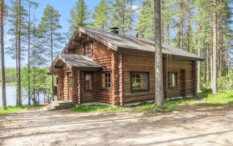 Karpalo: Bois, Chalet, Maison, Domicile, Cabane En Rondins, Toit, Siding, Batiments Jardin, Mélèze, Des Bois