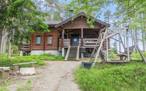 Karpalo: Chalet, Maison, Domicile, Batiments Jardin, Siding, Cabane En Rondins, Ferme, Biens, Cabanon, Cour