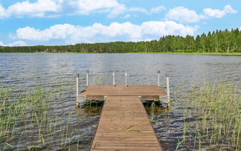 Suvela: L'Eau, Ressources En Eau, Plan D'Eau, Paysage Naturel, Voie Navigable, Banque, Quai, Lac, Cours D'Eau, Boardwalk