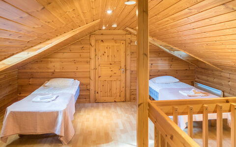 Klz 3. Malakiitti: Chalet, Maison, Domicile, Batiments Jardin, Siding, Cabane En Rondins, Ferme, Biens, Cabanon, Cour