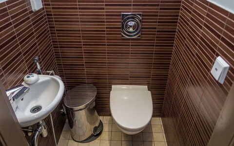 Tahko Spa Suites Orange a 9: Herbe, Maison, Chalet, Lot Terre, Domicile, Biens, Pelouse, Siding, Ferme, Porche
