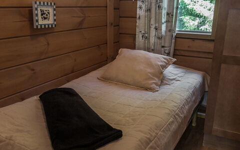 Tahkonbalju: Bois, Sol, Chambre, Sol, Lit, Design Intérieur, Meubles, Drap De Lit, Pièce, Literie