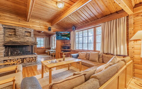 Unnukkamaja: Bois, L'Hiver, Neige, Domicile, Chalet, Gelé, Siding, Cabane En Rondins, La Glace