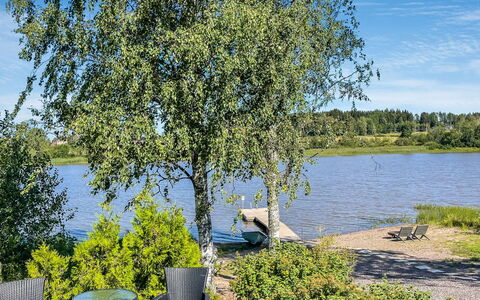 Peltosirkku: L'Eau, Vert, Banque, Lac, Réservoir, Jardin, Mobilier De Jardin