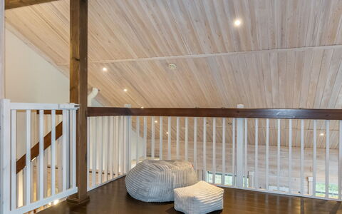 Atrin Suvanto a: Bois, Chalet, Cabane En Rondins, Forêt, Cabanon, Batiments Jardin, Mélèze, Des Bois, Tache De Bois