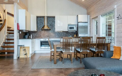 Atrin Suvanto a: Bois, Neige, Chalet, L'Hiver, Toit, Domicile, Gelé, Cabane En Rondins, Siding, Pente