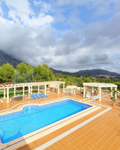 Villa Orquideas: Piscine, Propriété, Recours, Immobilier, Loisir, Vacances, Bâtiment, Maison, Biens, Ciel