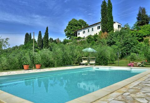Villa Buonaparte: Piscine, Propriété, Paysage Naturel, Immobilier, Bâtiment, Maison, Biens, Loisir, Villa, Vacances