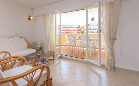 Girasol: Pièce, Propriété, Meubles, Design Intérieur, Sol, Bâtiment, Maison, Immobilier, Plafond, Domicile