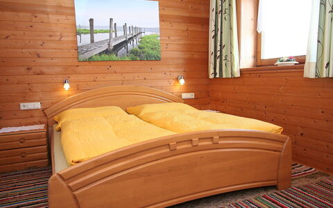 Aschau im Zillertal 320: Meubles, Lit, Chambre, Pièce, Cadre De Lit, Propriété, Confort, Design Intérieur, Drap De Lit, Matelas
