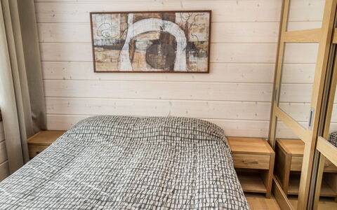 Villa Illi: Meubles, Lit, Chambre, Sol, Sol, Bois, Design Intérieur, Drap De Lit, Literie, Linge