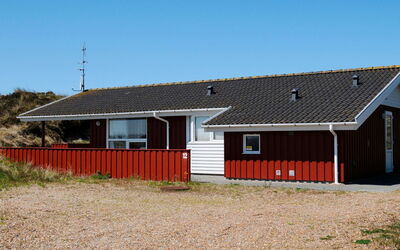 Henne Strand