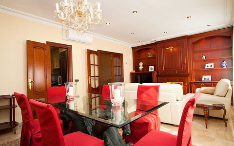Pg Gracia - Valencia: Pièce, Propriété, Design Intérieur, Meubles, Salle À Manger, Bâtiment, Salon, Table, Plafond, Immobilier