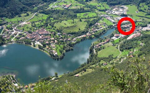Lago D'Idro 100: L'Eau, Plante, Ressources En Eau, Paysage Naturel, Montagnes, Lac, Cours D'Eau, Arbre, Banque