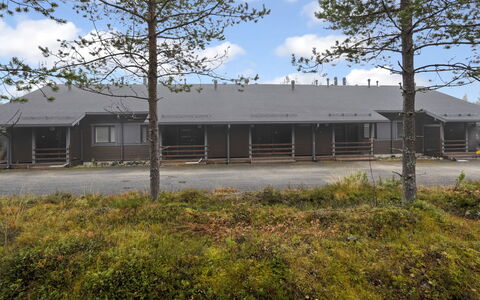 Kotokuusi 4: Chalet, Maison, Domicile, Batiments Jardin, Siding, Cabane En Rondins, Ferme, Biens, Cabanon, Cour
