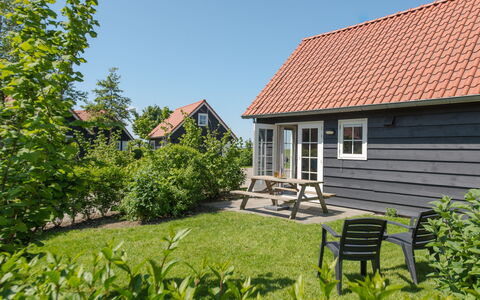 Wemeldinge 200: Plante, Ciel, Bâtiment, Fenêtre, La Nature, Maison, Paysage Naturel, Chalet, Herbe, Architecture
