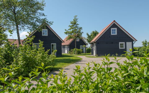Wemeldinge 200: Ciel, Plante, Propriété, Bâtiment, Fenêtre, Arbre, Maison, Paysage Naturel, Lot Terre, Chalet