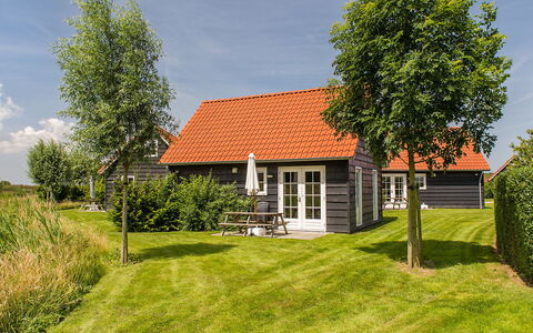 Wemeldinge 200: Ciel, Plante, Nuage, Bâtiment, Propriété, Arbre, Paysage Naturel, Lot Terre, Végétation, Herbe