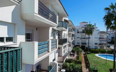 Lorcrimar: Propriété, Zone Résidentielle, Bâtiment, Maison, Appartement, Architecture, Immobilier, Condominium, Quartier, Domicile
