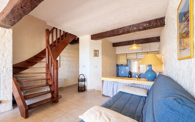 Logement:&nbsp;Village de Silhouette 131.5