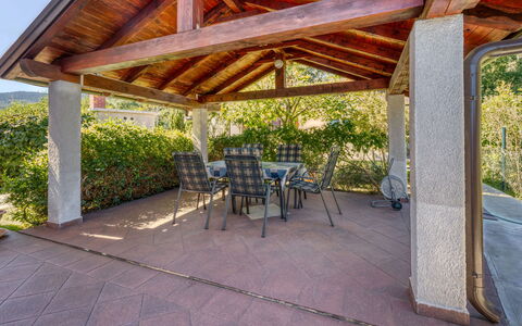 Franjo: Ombre, Recours, Structure En Plein Air, Jardin, Faisceau, Eco Hôtel, Piscine, Tache De Bois, Patio, Mobilier De Jardin