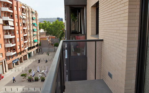 Poblenou: Propriété, Zone Résidentielle, Bâtiment, Quartier, Architecture, Appartement, Zone Urbaine, Ville, Immobilier, Maison