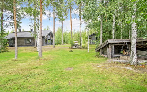 Runoratsu: Chalet, Maison, Domicile, Batiments Jardin, Siding, Cabane En Rondins, Ferme, Biens, Cabanon, Cour