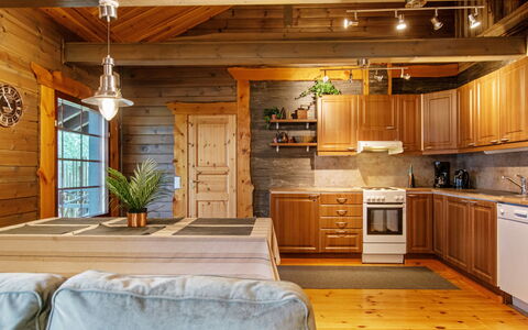 Runoratsu: Herbe, Maison, Chalet, Lot Terre, Domicile, Biens, Pelouse, Siding, Ferme, Porche