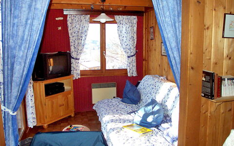 Gerbepal: Pièce, Chambre, Meubles, Lit, Bâtiment, Cabane En Rondins, Maison, Cabine, Design Intérieur