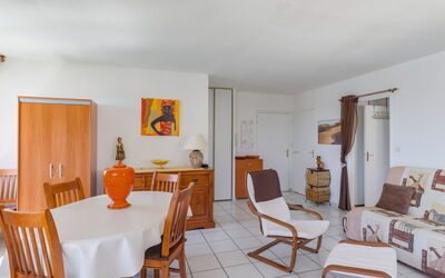 Logement:&nbsp;Bleu Marine 505.5