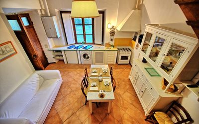 Sabina 2: Pièce, Design Intérieur, Propriété, Maison, Salon, Meubles, Bâtiment, Domicile, Architecture, Conception
