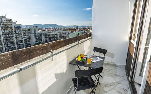 Prater: Appartement, Architecture, Zone Résidentielle, Condominium, Verre, Balcon, Daylighting, Aluminium