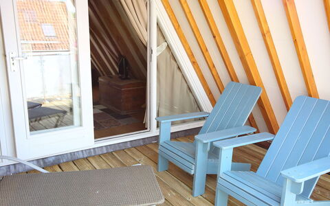 Voc-Huys: Pièce, Propriété, Meubles, Maison, Sol, Bâtiment, Immobilier, Design Intérieur, Chaise, Bois