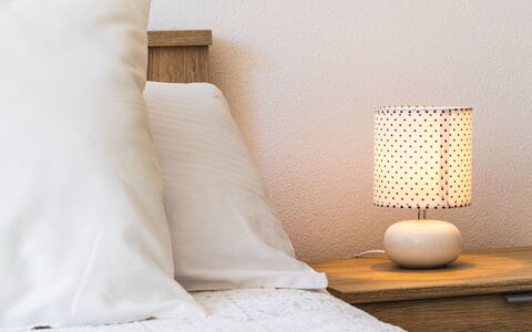 Brač Sutivan 104: Blanc, Pièce, Meubles, Drap De Lit, Chambre, Literie, Oreiller, Lit, Design Intérieur, Linge