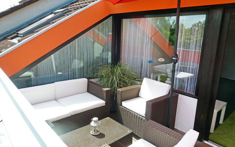 Weisenhorn: Propriété, Meubles, Bâtiment, Table, Design Intérieur, Ombre, Plante, Canapé, Condominium, Zone Résidentielle
