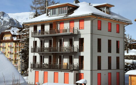 Eden Apt.d: Neige, Bâtiment, Propriété, Fenêtre, Ciel, Arbre, Maison, Design Urbain, Ville, Toit