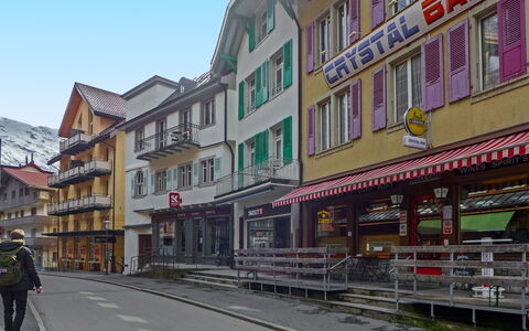 Haus Gertsch Apt.g: Ville, Quartier, Bâtiment, Usage Mixte, Rue, Établissements Humains, Architecture, Ville, Zone Urbaine, Centre Ville