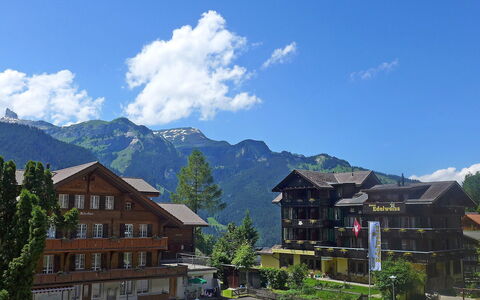 Alpina Apt. Ch: Montagnes Relief, Montagne, Chaîne De Montagnes, Village De Montagne, La Nature, Ciel, Station De Montagne, Alpes, Ville, Propriété