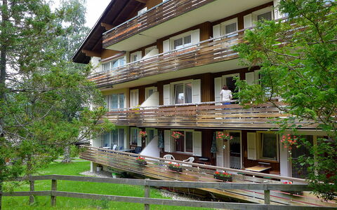 Zur Linde Apt.w: Bâtiment, Propriété, Plante, Fenêtre, Arbre, Lot Terre, Maison, Bois, Ciel, Chalet