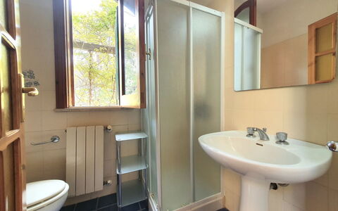 Orchidea: Luminaire Plomberie, Sol, Sol, Design Intérieur, Lavabo, Évier, Salle De Bains, Plomberie, Pièce, Robinet