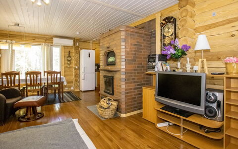 Viinakorpi: Bois, Neige, Chalet, L'Hiver, Toit, Domicile, Gelé, Cabane En Rondins, Siding, Pente