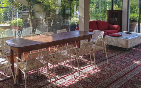 Villa Quattro Mori: Meubles, Sol, Bois, Design Intérieur, Sol, Table, Chaise, Pièce, Salon, Table Basse