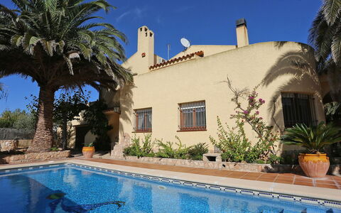 Nellyana: Propriété, Maison, Bâtiment, Immobilier, Piscine, Domicile, Biens, Villa, Bleu Azur, Vacances