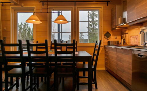 Villa Nummenranta 1: Bois, Neige, Chalet, L'Hiver, Toit, Domicile, Gelé, Cabane En Rondins, Siding, Pente