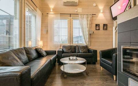 Villa Nummenranta 2: Chalet, Maison, Domicile, Batiments Jardin, Siding, Cabane En Rondins, Ferme, Biens, Cabanon, Cour